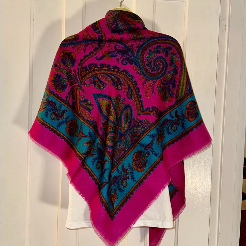 Vintage Designs by‎ Shirley Pink & Teal Paisley Very Very Large Polyester Shawl